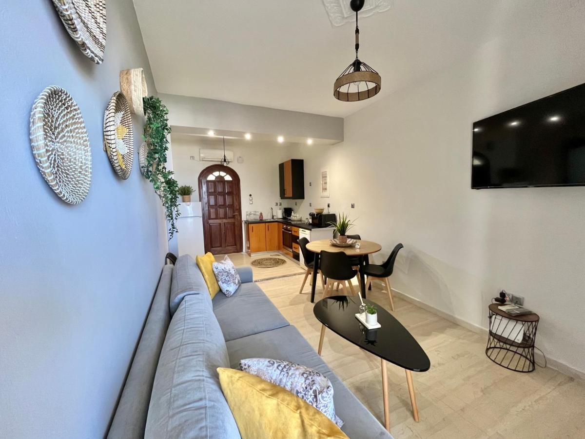 Ξενώνας Vasiliki Vathí Extérieur photo