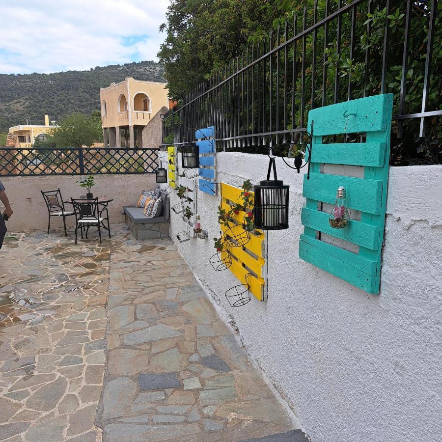 Ξενώνας Vasiliki Vathí Extérieur photo